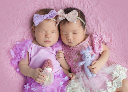 Ньюборн позировка